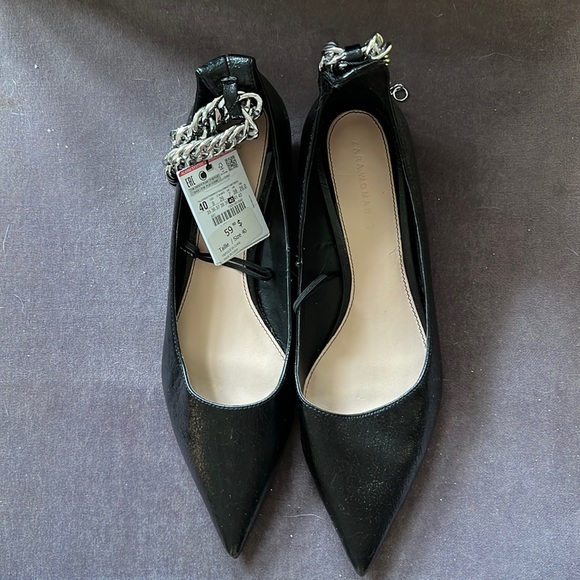 Zara Flat Shoe - Picture 1 of 3